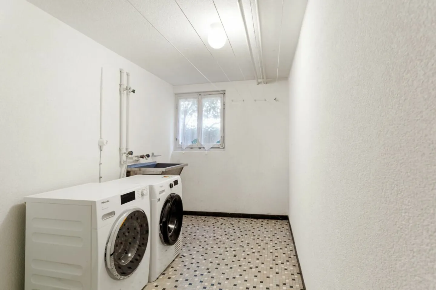 Appartement familial ensoleillé et calme avec de nombreux extras ! - Photo 12 sur 13