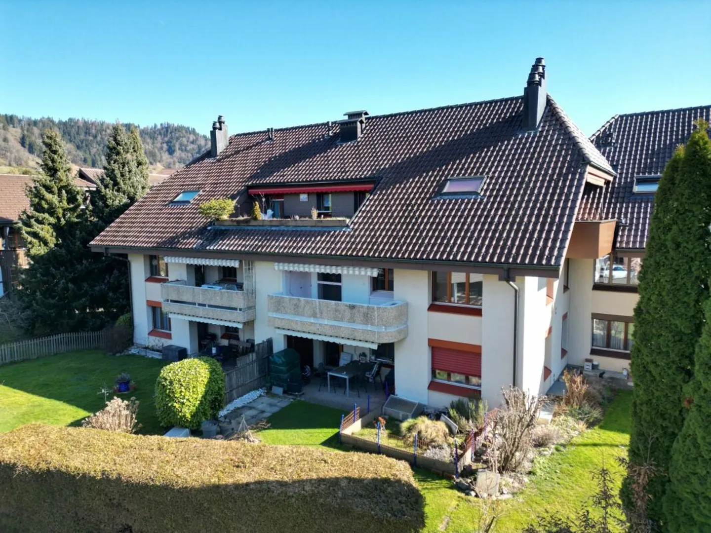 Charming 4.5 Room Apartment - Photo 9 of 9