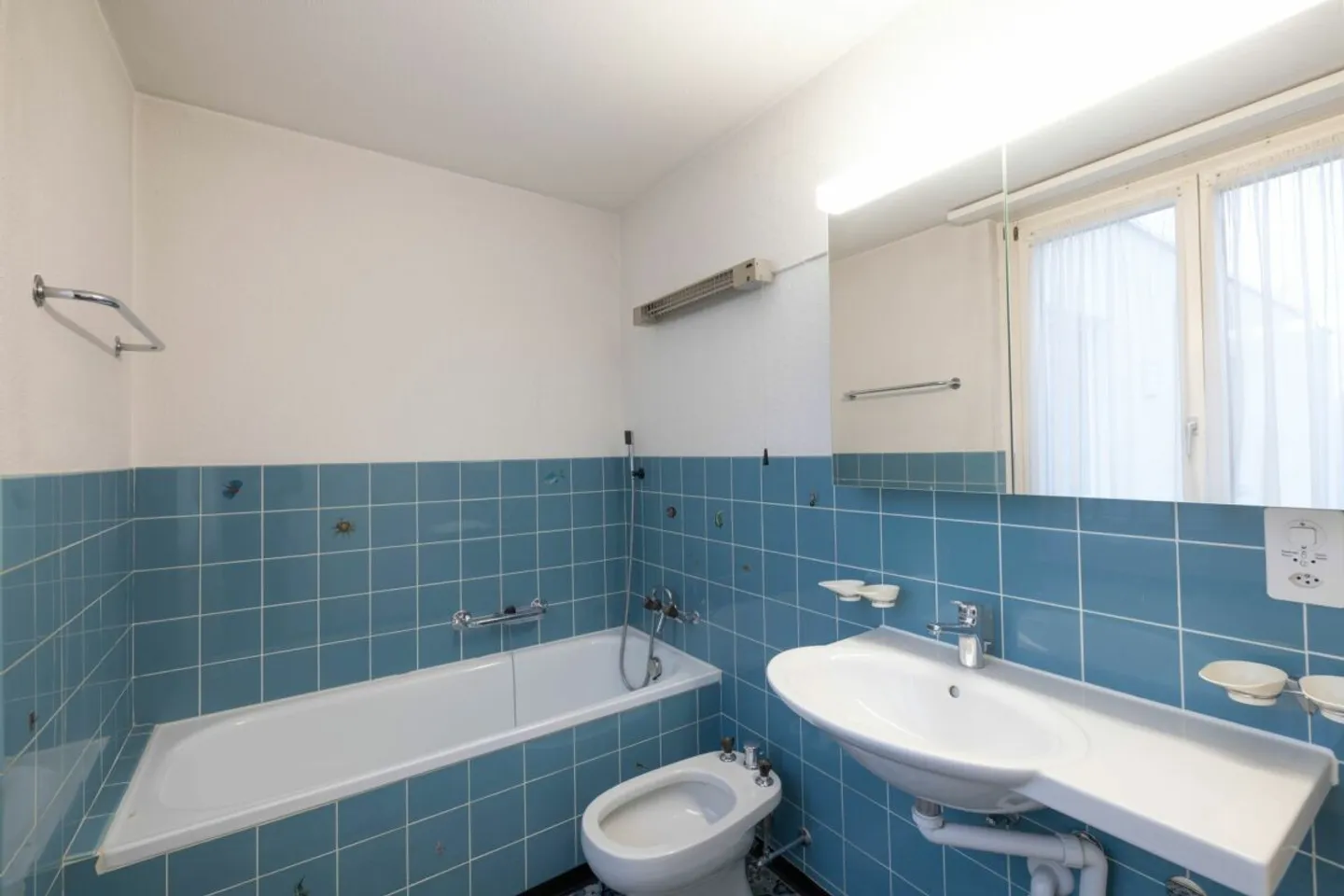 Geräumige Attika-Wohnung in Wallisellen - Foto 3 von 13