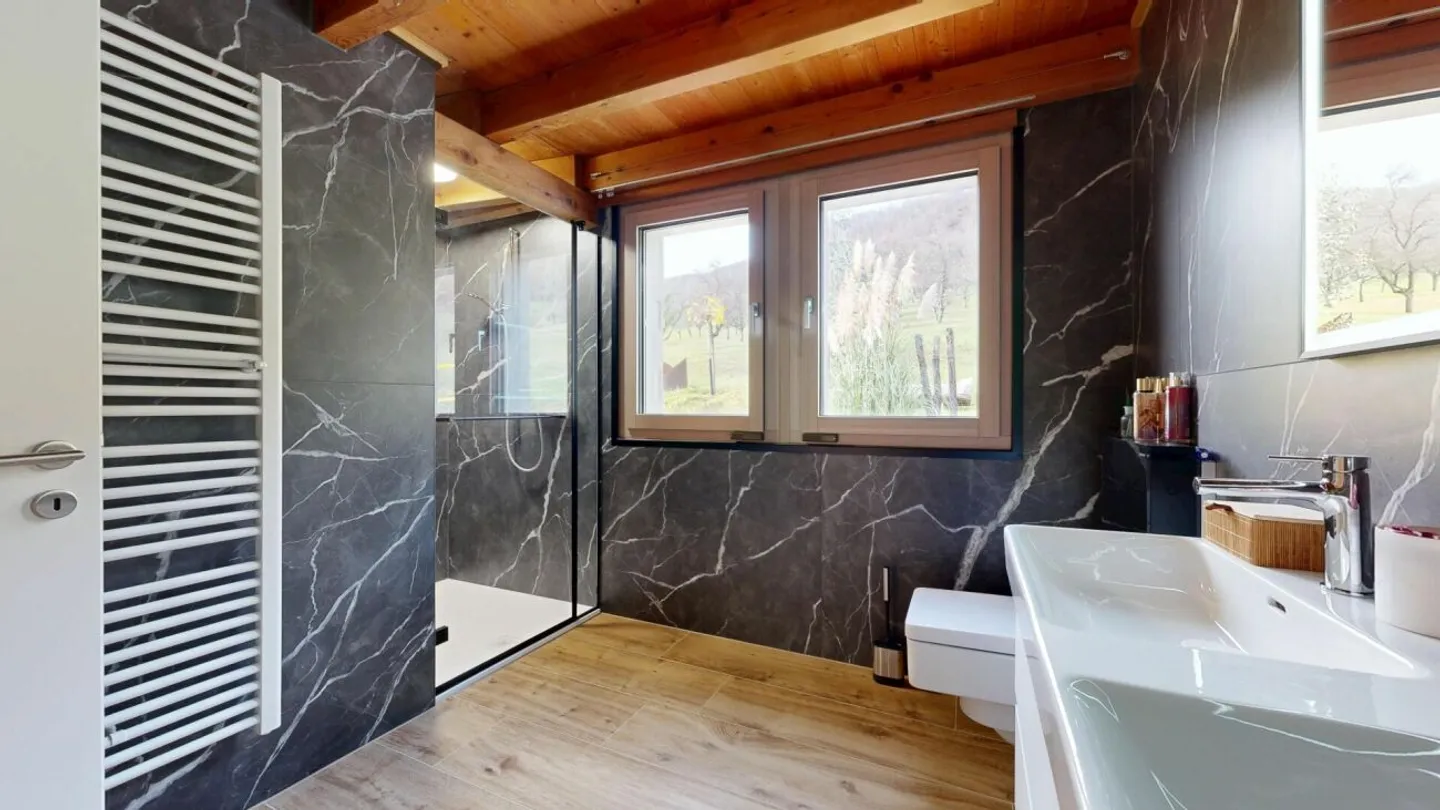 Luxuriöses Einfamilienhaus - Foto 8 von 13