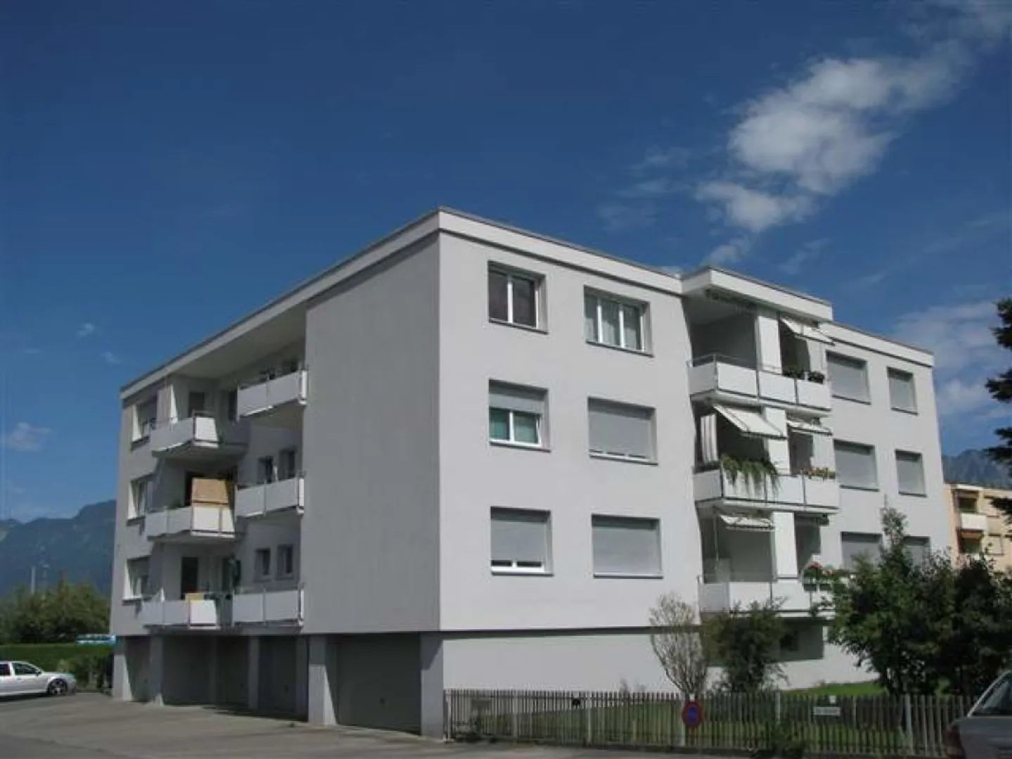 Appartement spacieux de 2 ½ pièces près du centre - Photo 1 sur 8