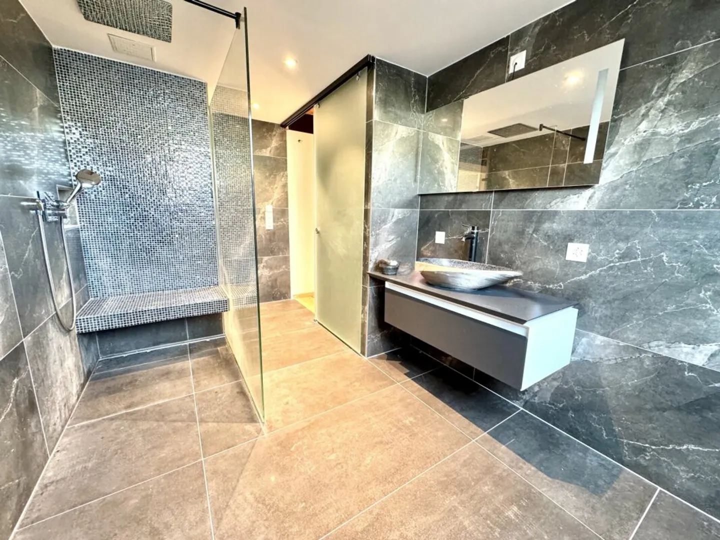 Charmantes Reihenhaus in ruhiger Lage - Foto 11 von 13