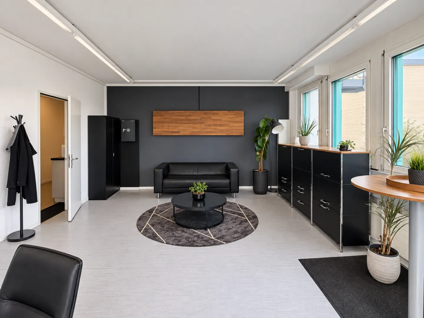 Helles Büro/ Studioraum - Photo 3 of 5