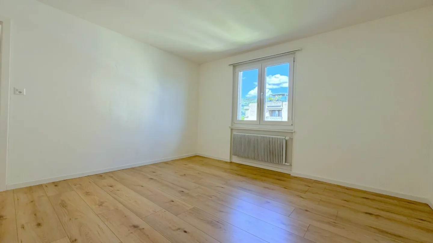 Appartamento moderno con 3 stanze a Delémont - disponibile immediatamente - Foto 4 di 9