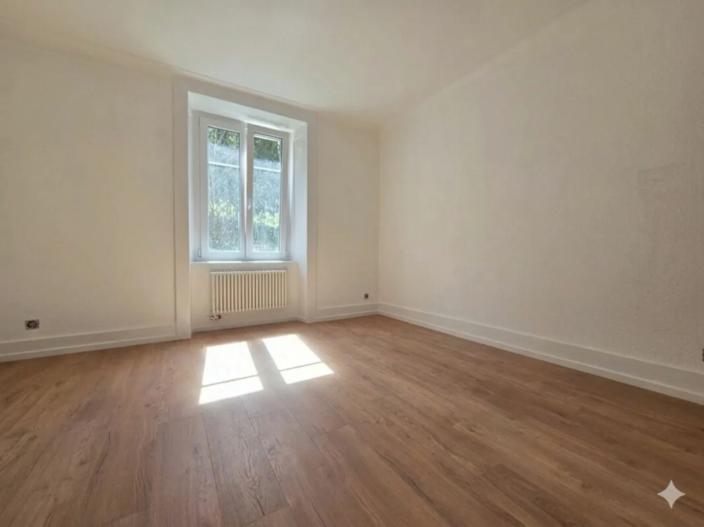 Appartement de 2.5 pièces refait à neuf ! - Photo 9 of 9