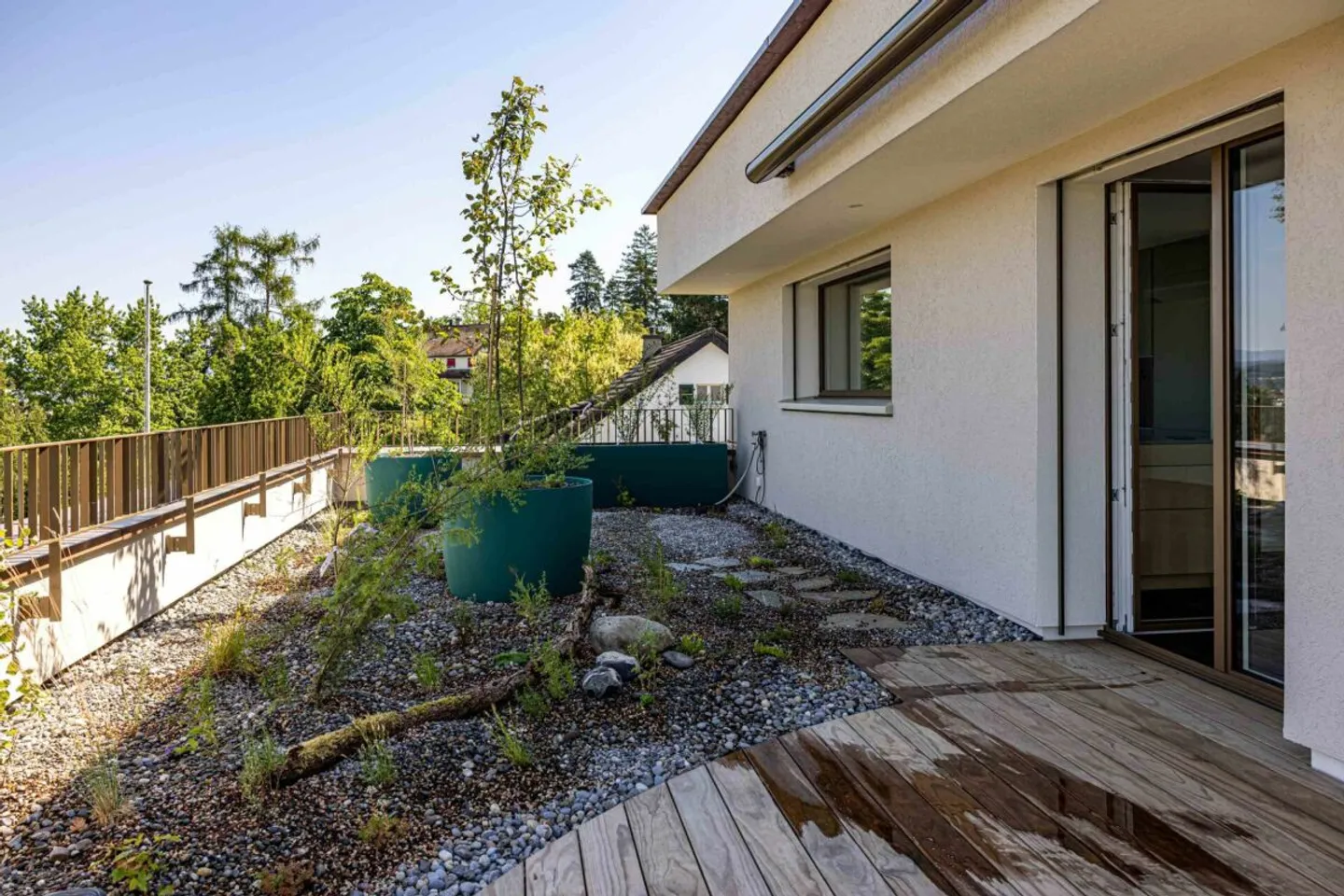 Exklusive 3.5-Zimmer-Neubau-Attikawohnung im Erstbezug - Wohnen wie in den Ferien - Foto 12 di 13