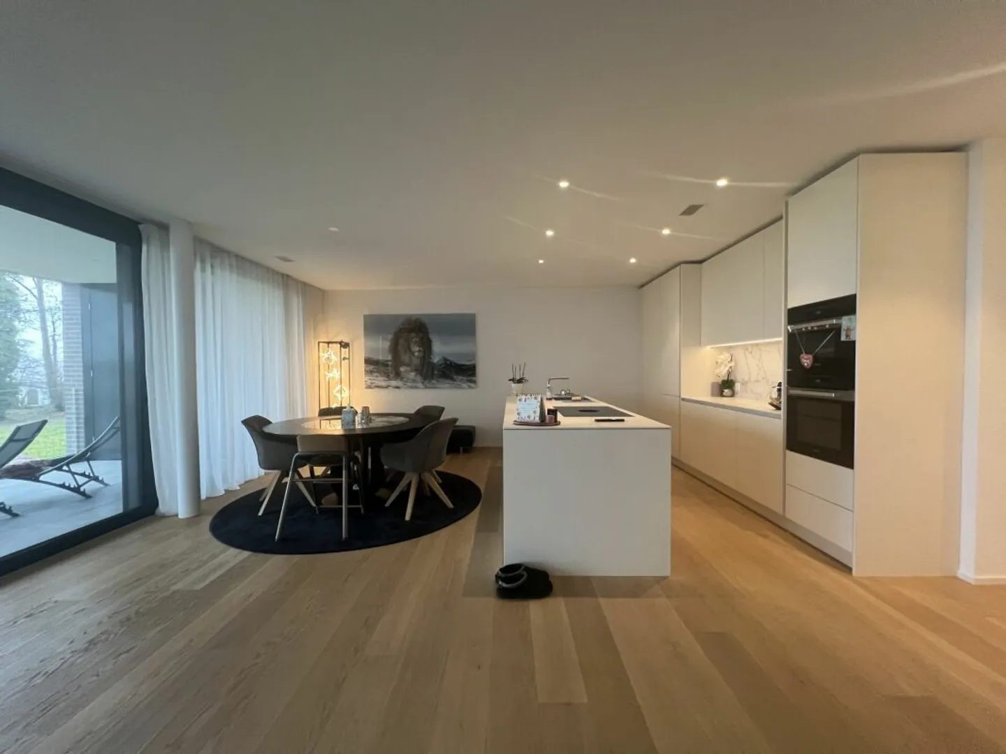 Exclusive lakeside location: High-quality 4.5-room apartment in prime location directly on Lake Constance - Photo 5 of 10