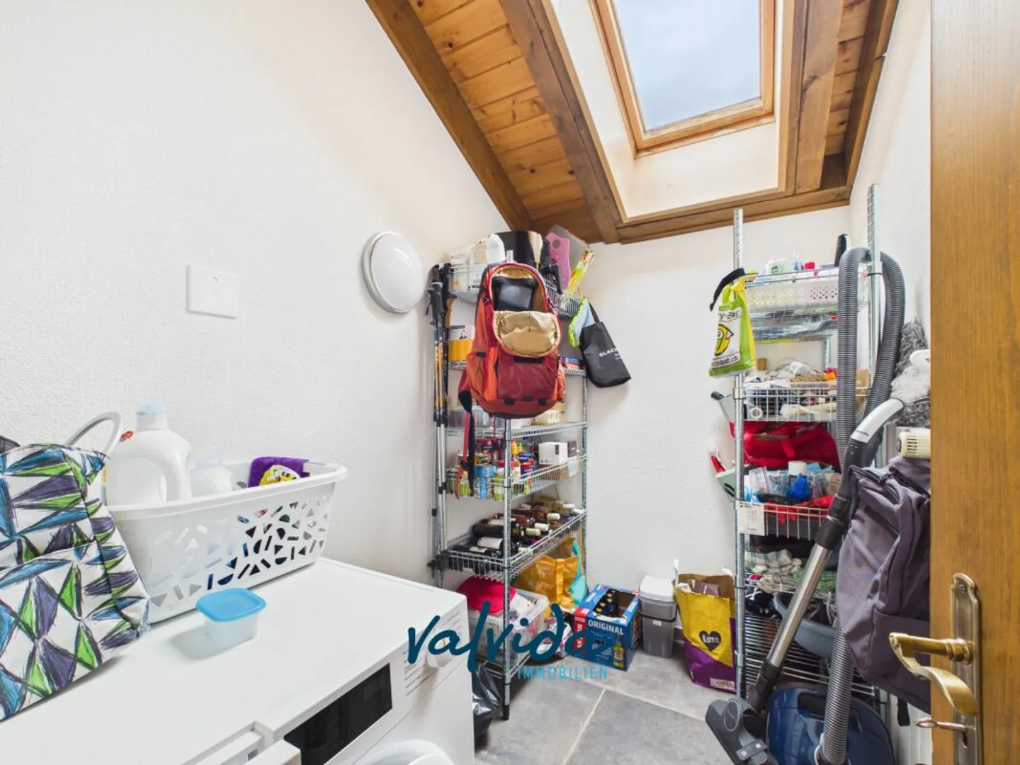 Penthouse in the Heart of Grächen - Photo 9 of 9