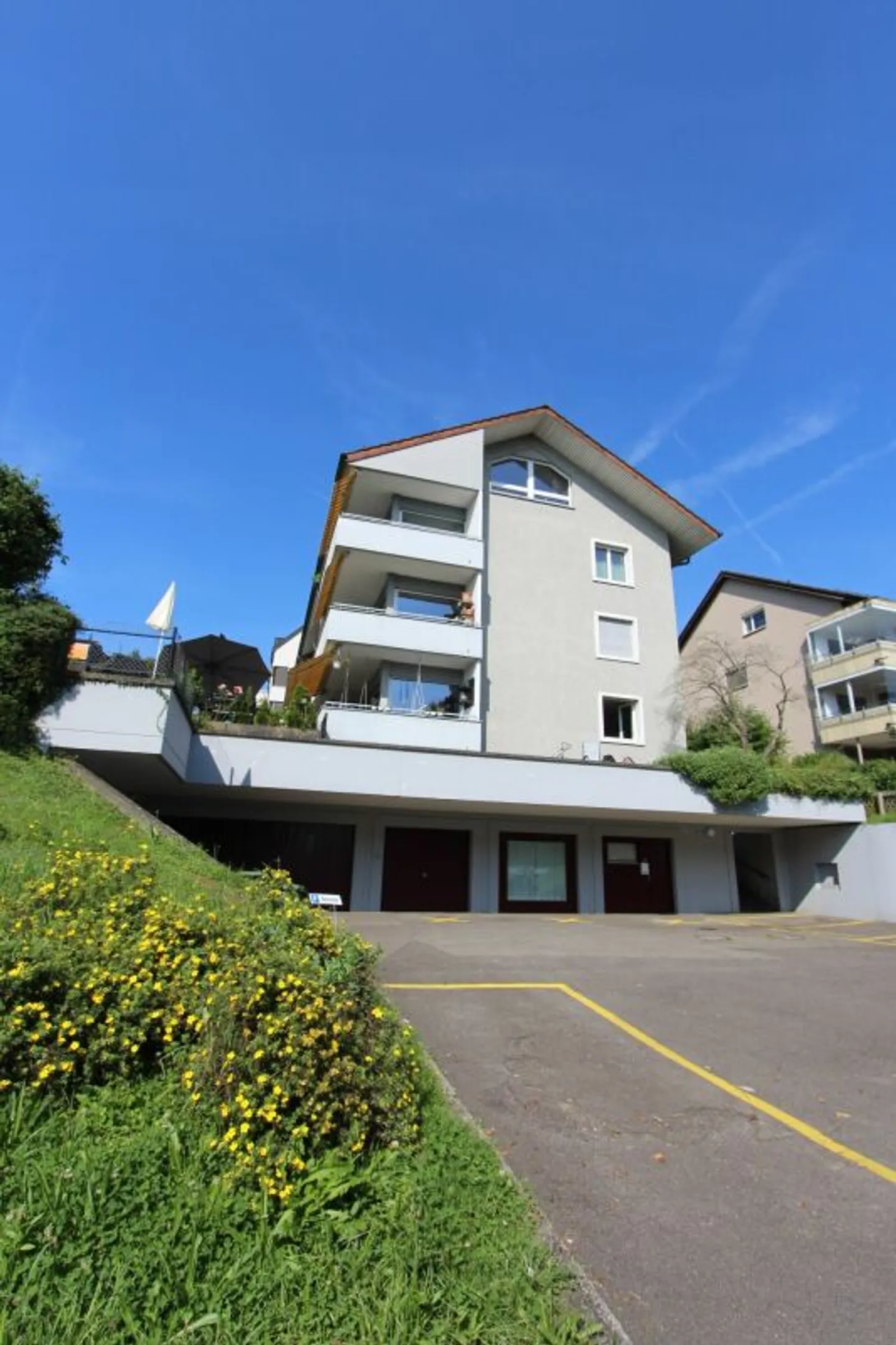 Charming Attic Apartment in Rüschlikon - Photo 5 of 5