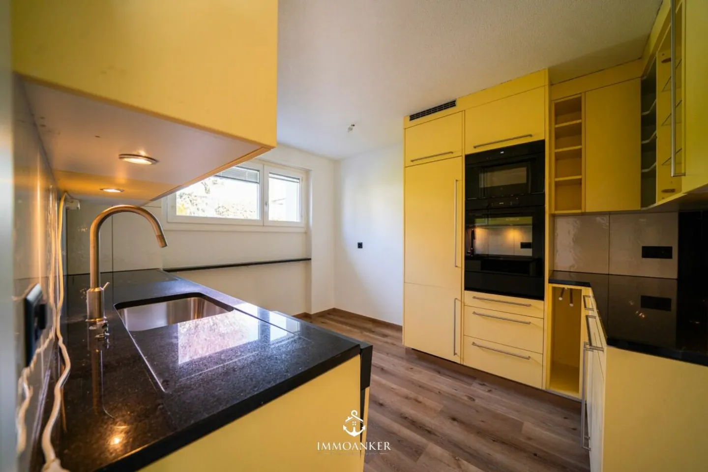 Grosszügiges Einfamilienhaus mit Wohnung - Foto 8 von 13