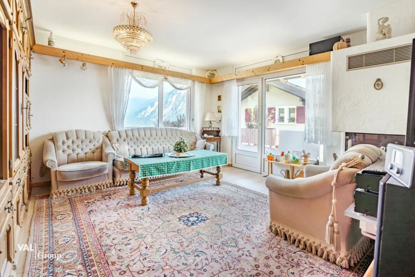 Blick auf die Gipfel und den Charme des Dorfes - Foto 2 von 10