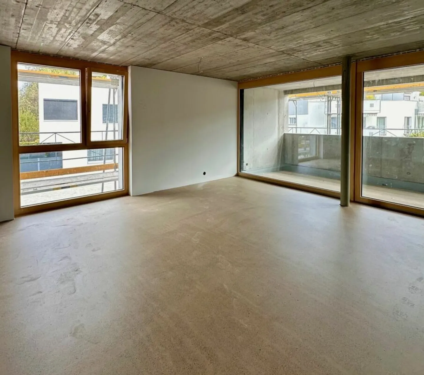 First rental 3.5-room apartment - Photo 4 of 6