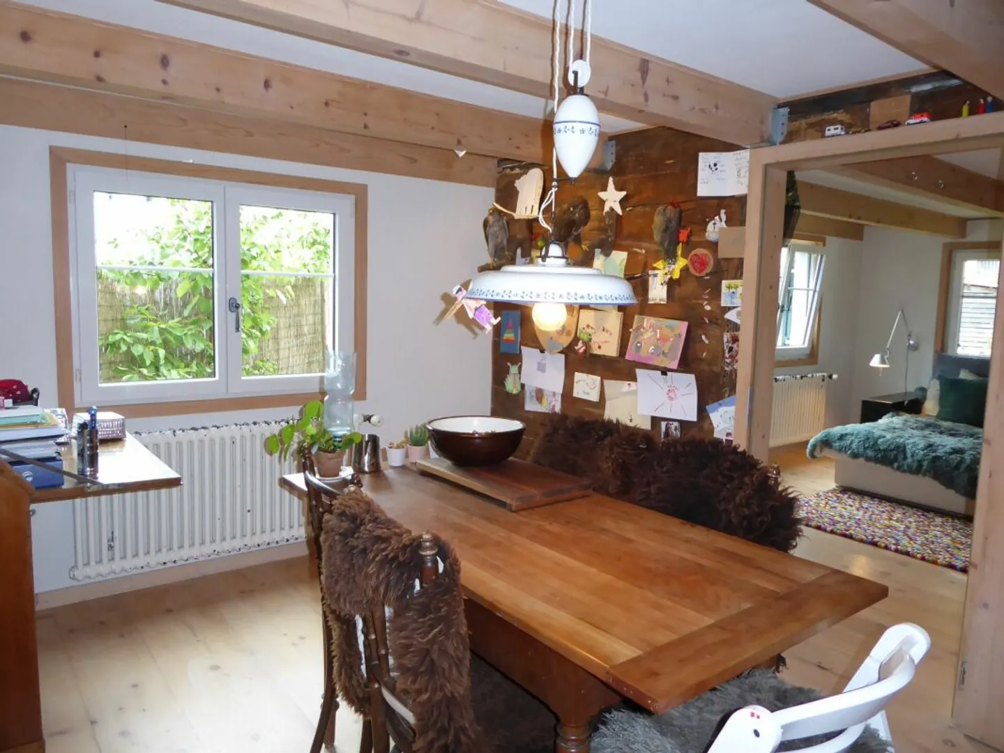 Casa unifamiliare di 5 locali con annesso capannone e ampio giardino - Foto 3 di 13