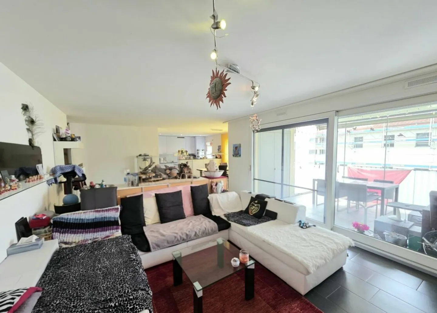 Familienfreundliche 4.5-Zimmer-Wohnung mit Minergie Standard in Würenlos - Photo 5 of 13