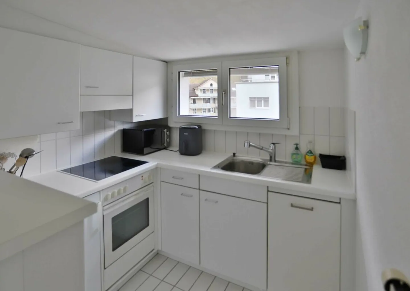 Vermietete Dachwohnung an zentraler Lage - Foto 2 di 5