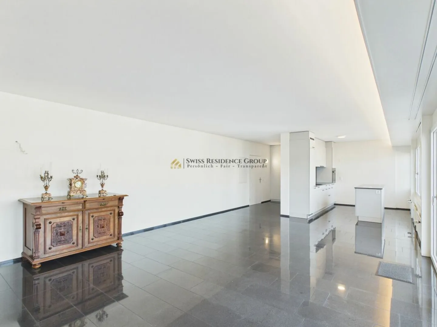 Appartement spacieux avec grande terrasse - Photo 1 sur 13