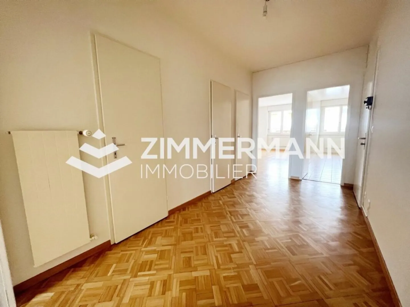 Appartamento di 4 stanze a Plainpalais! - Foto 3 di 6