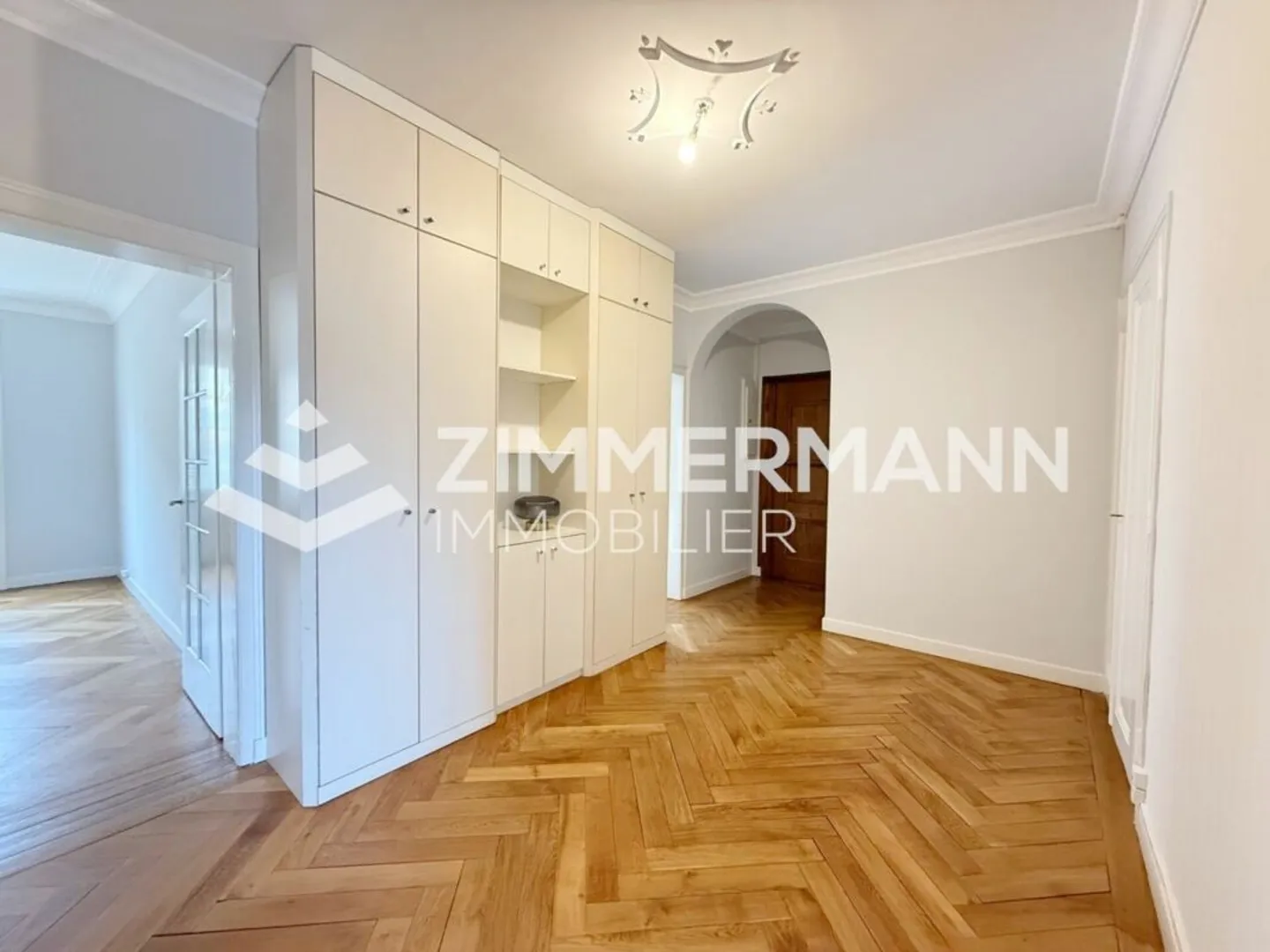 Superbo appartamento di 3,5 stanze in stile haussmanniano in Rue de Lausanne! - Foto 4 di 6