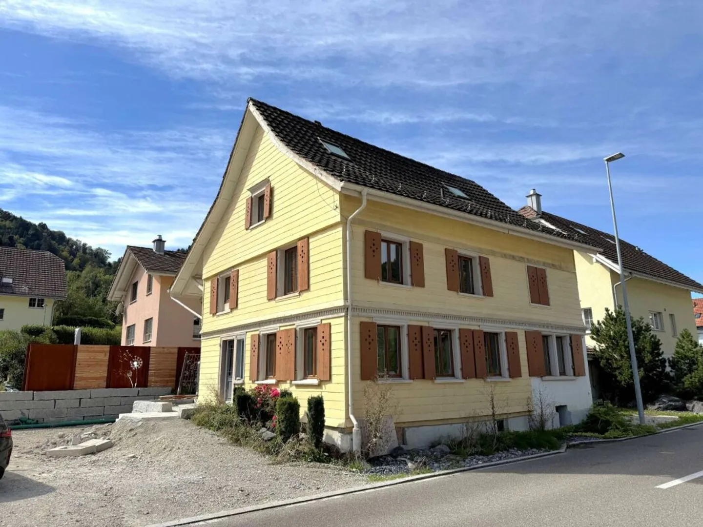 Charmante maison individuelle avec 5,5 pièces à Itaslen - Photo 1 sur 12