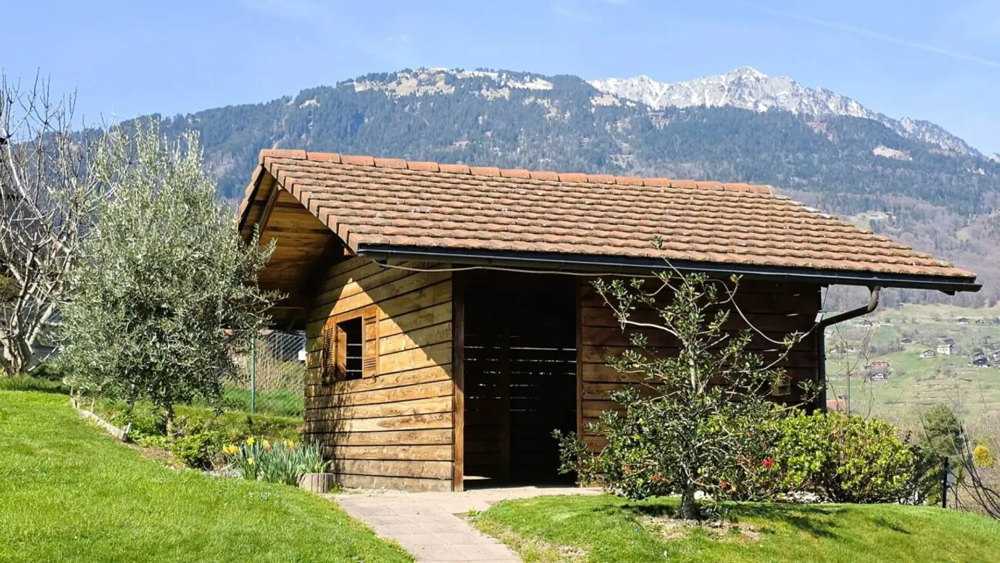 Villa mit Baugrundstück - Foto 11 von 11