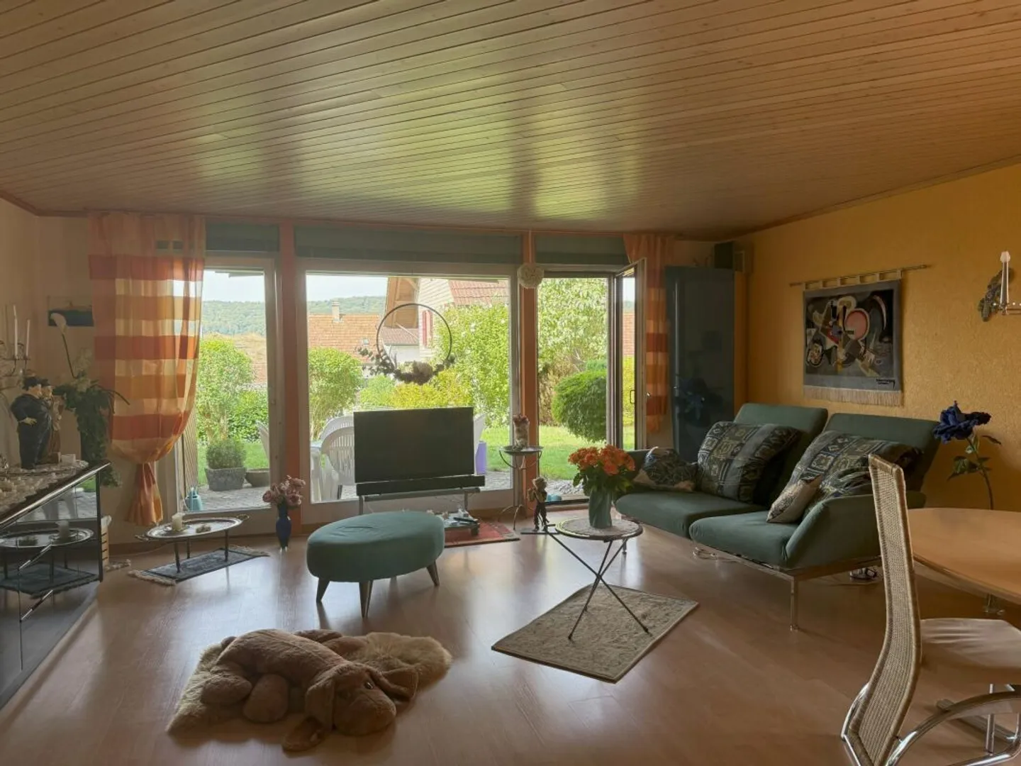 Appartement au rez-de-chaussée abordable et beau à Siselen près de la station BTI - Photo 4 sur 13