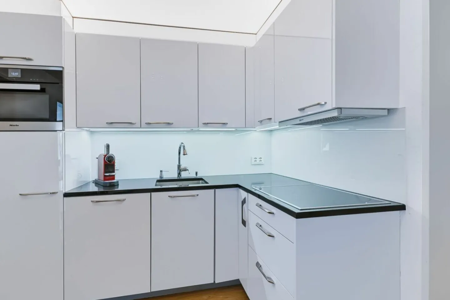 Exklusives 6½-Zimmer-Einfamilienhaus inklusive Einliegerwohnung - Foto 8 di 13