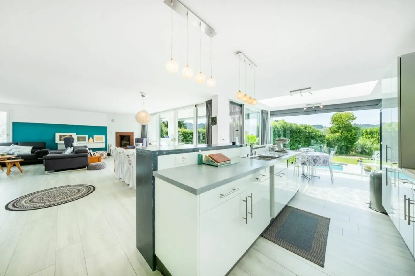Superbe villa avec piscine - Photo 4 sur 13