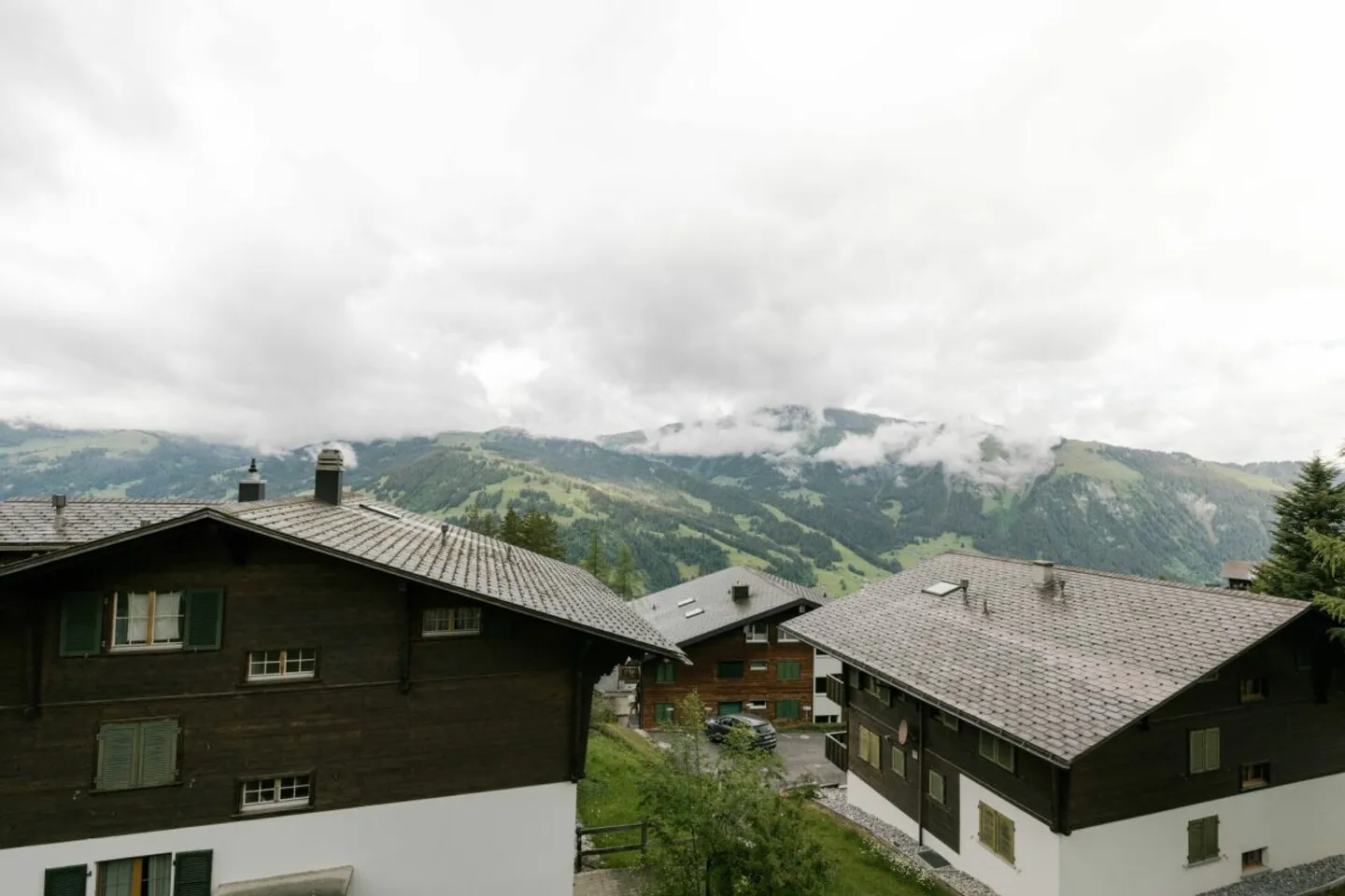 Gemütliche 3.5 Zimmerwohnung an der Lenk - Photo 3 sur 13