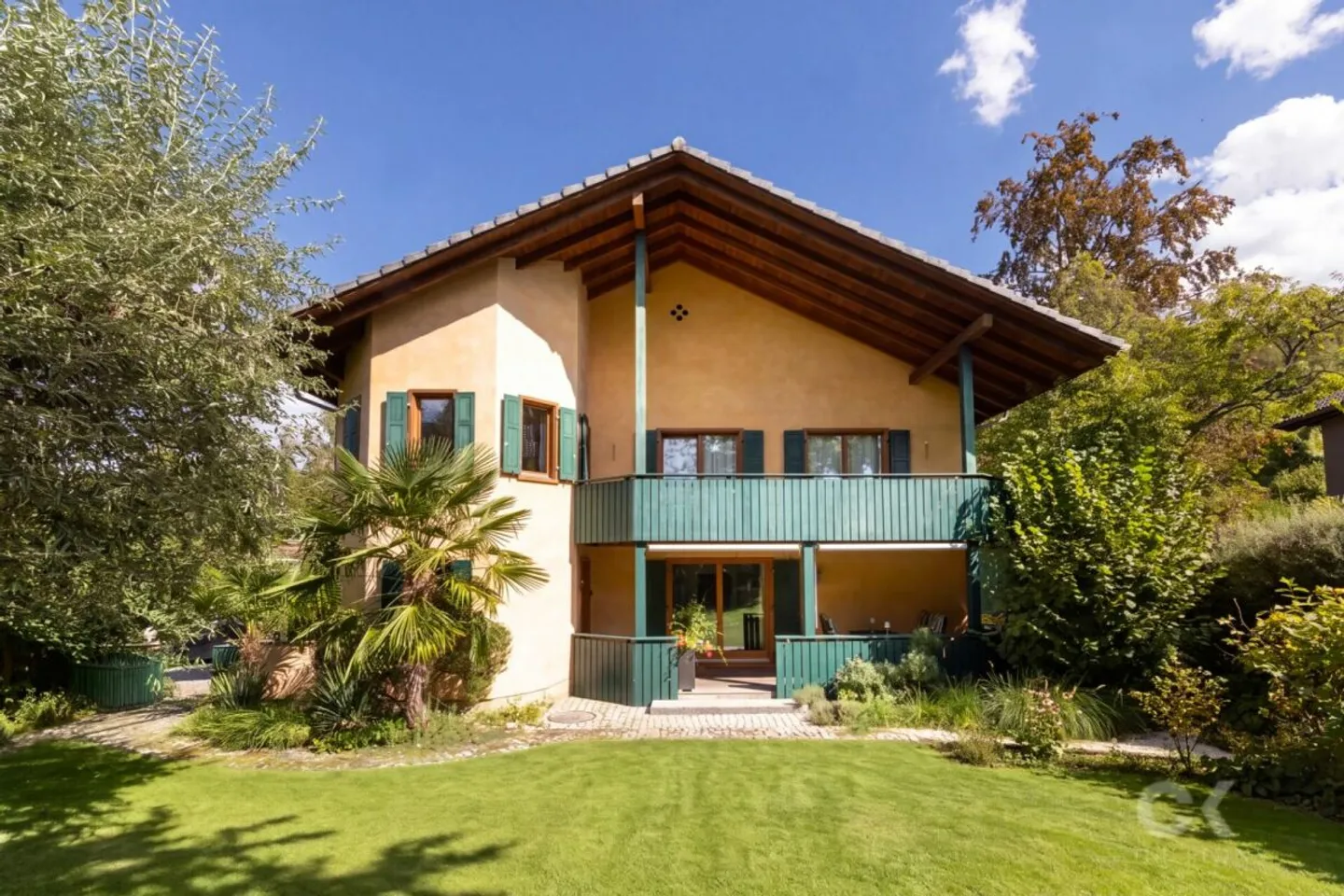 Einzigartiges Einfamilienhaus mit Feng Shui - Foto 1 von 13