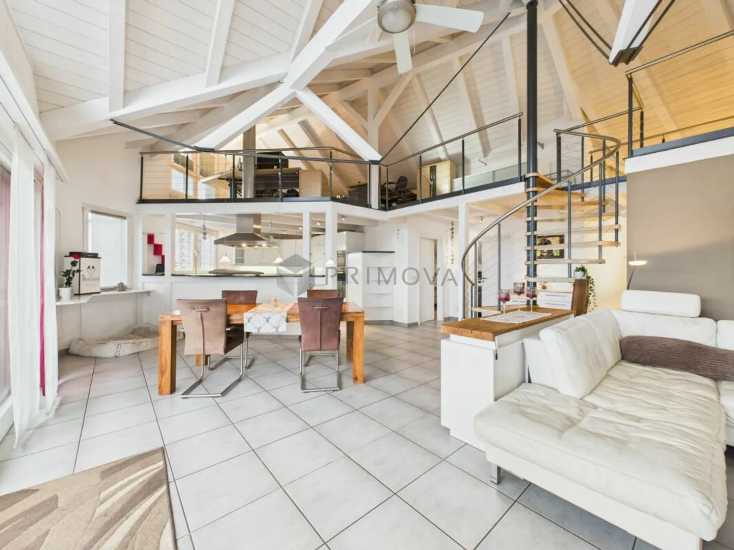 2 in 1 - Due appartamenti. Mille possibilità. - Foto 3 di 13