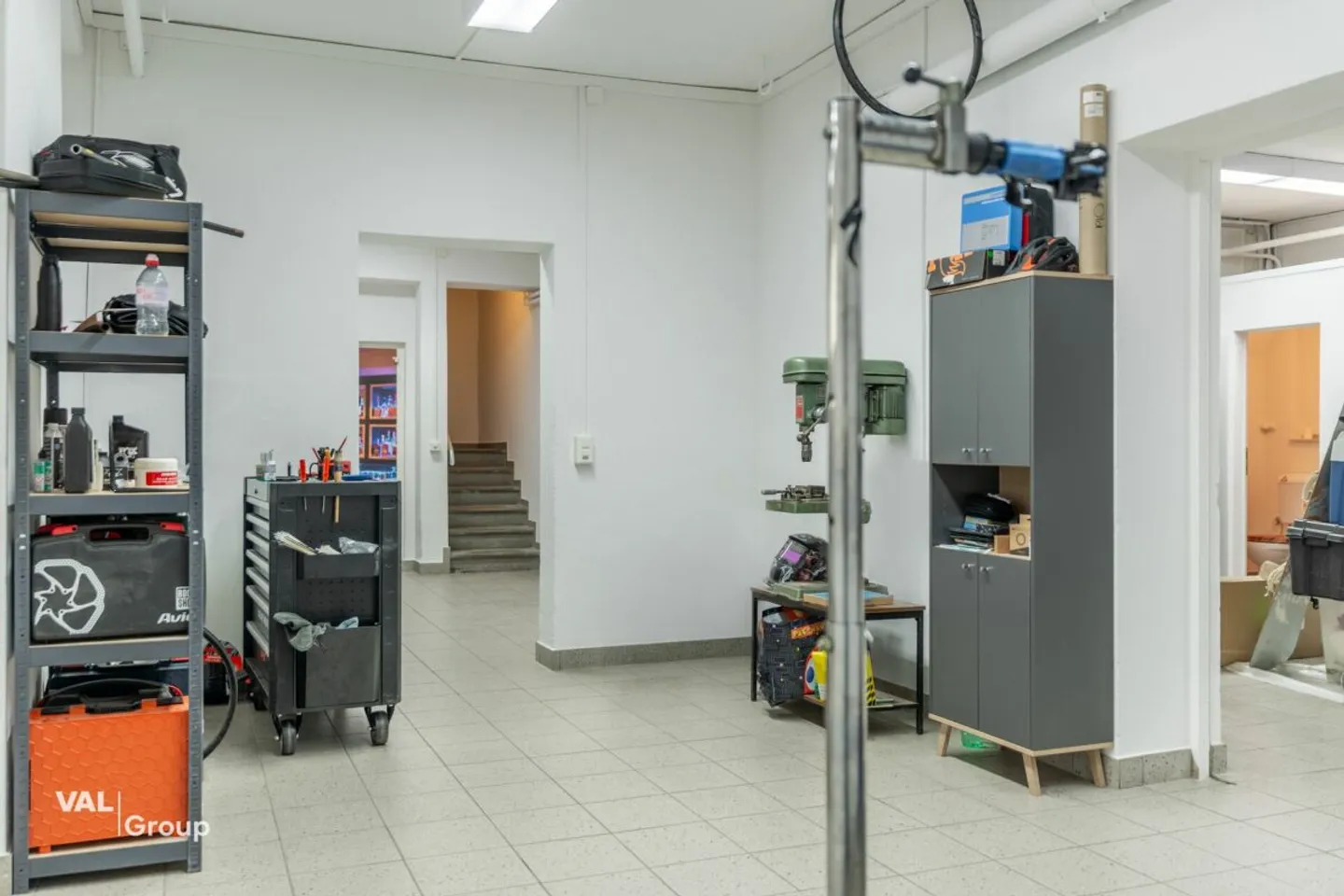 Velseitig nutzbare Räumlichkeiten zentral in Brig - Foto 7 di 13