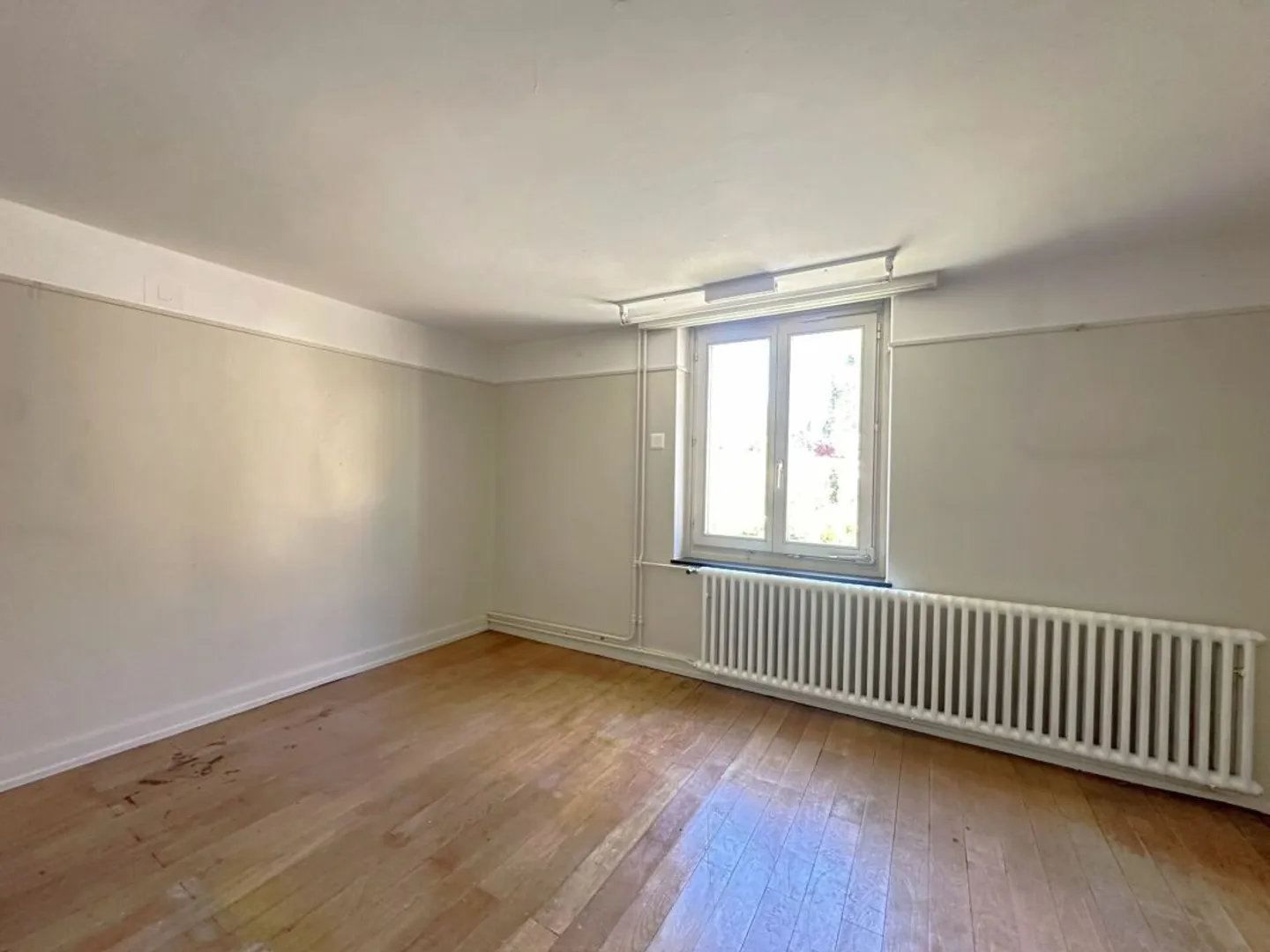 Historisches 6-Zimmer-Einfamilienhaus mit Ausbaupotenzial in Oberwangen - Photo 5 of 13