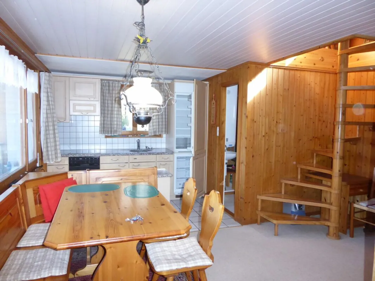 freistehendes Ferien-/Wohnhaus mit unverbaubarer Bergsicht - Photo 12 of 13