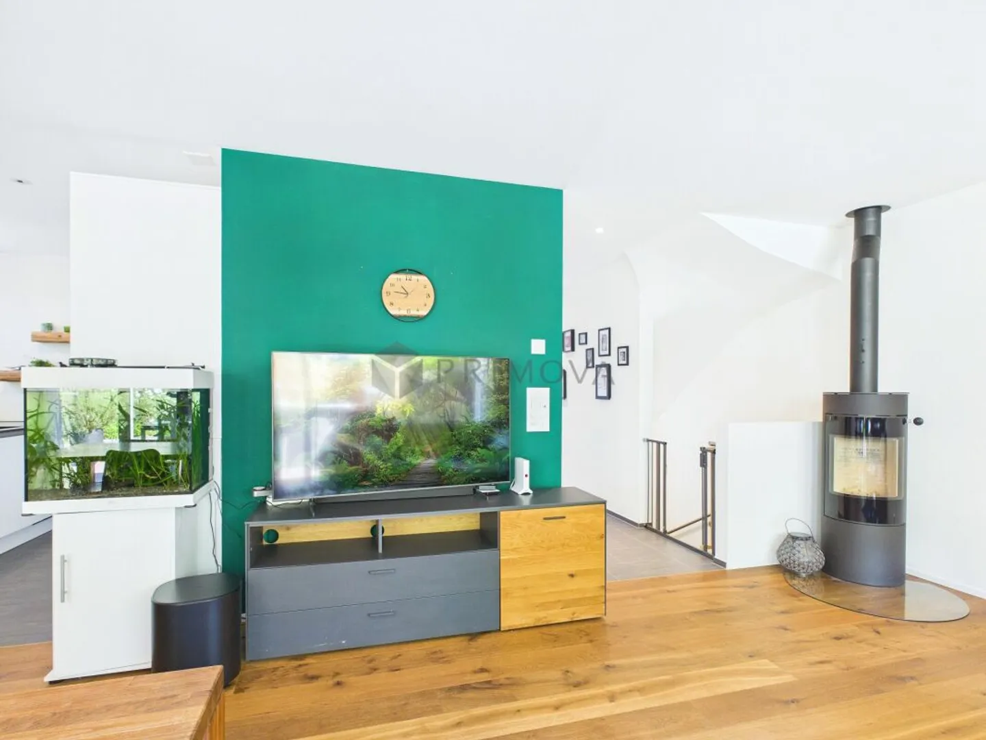 Bezauberndes 5.5 Zimmer - Doppeleinfamilienhaus &amp; Garten in Top-Quartier - Foto 4 von 13