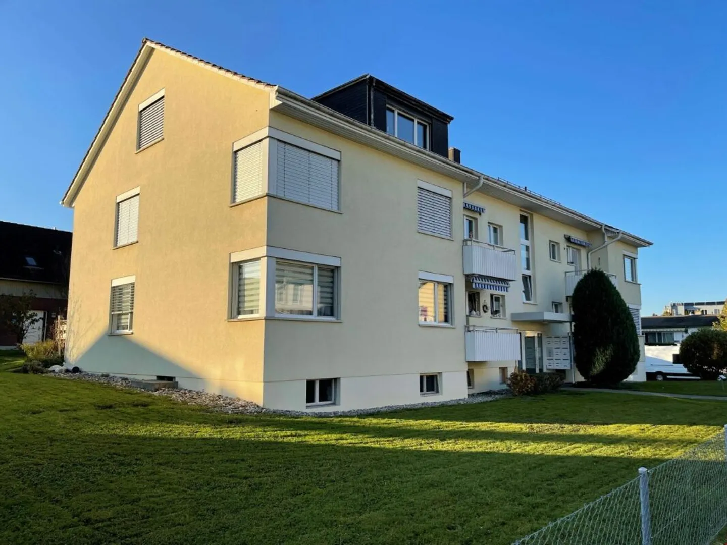 Helle 3,5 Zimmer Wohnung - Foto 1 von 13