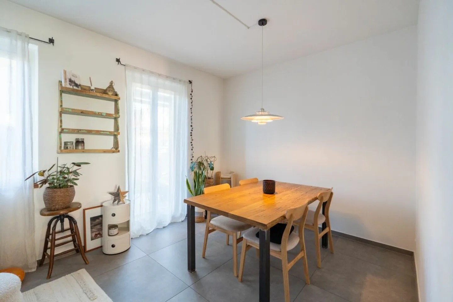 SOLDUNO - Maison de ville confortable de 3,5 pièces - Photo 4 sur 13