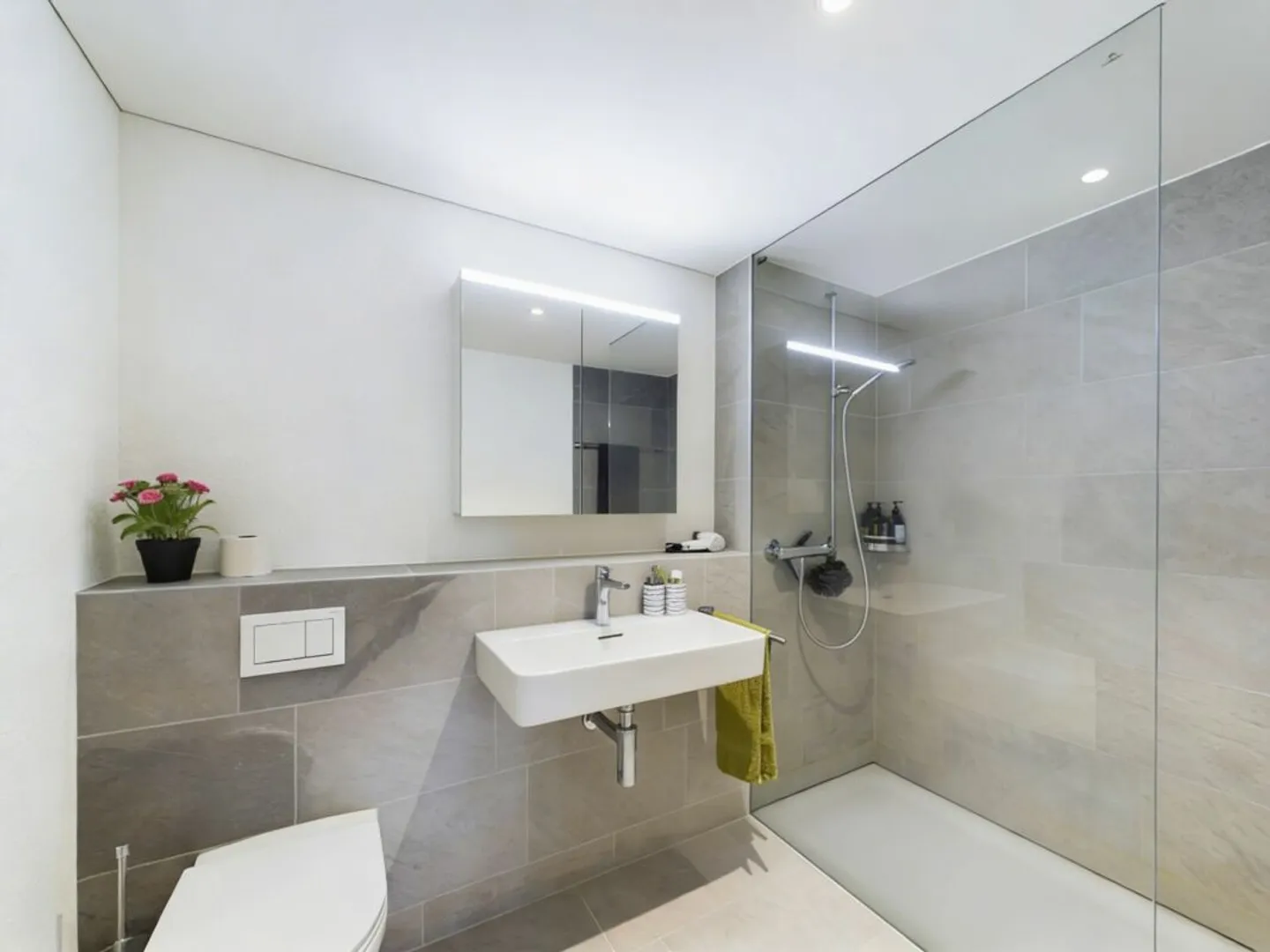 Moderno appartamento di 3.5 locali a Fällanden - Foto 6 di 11