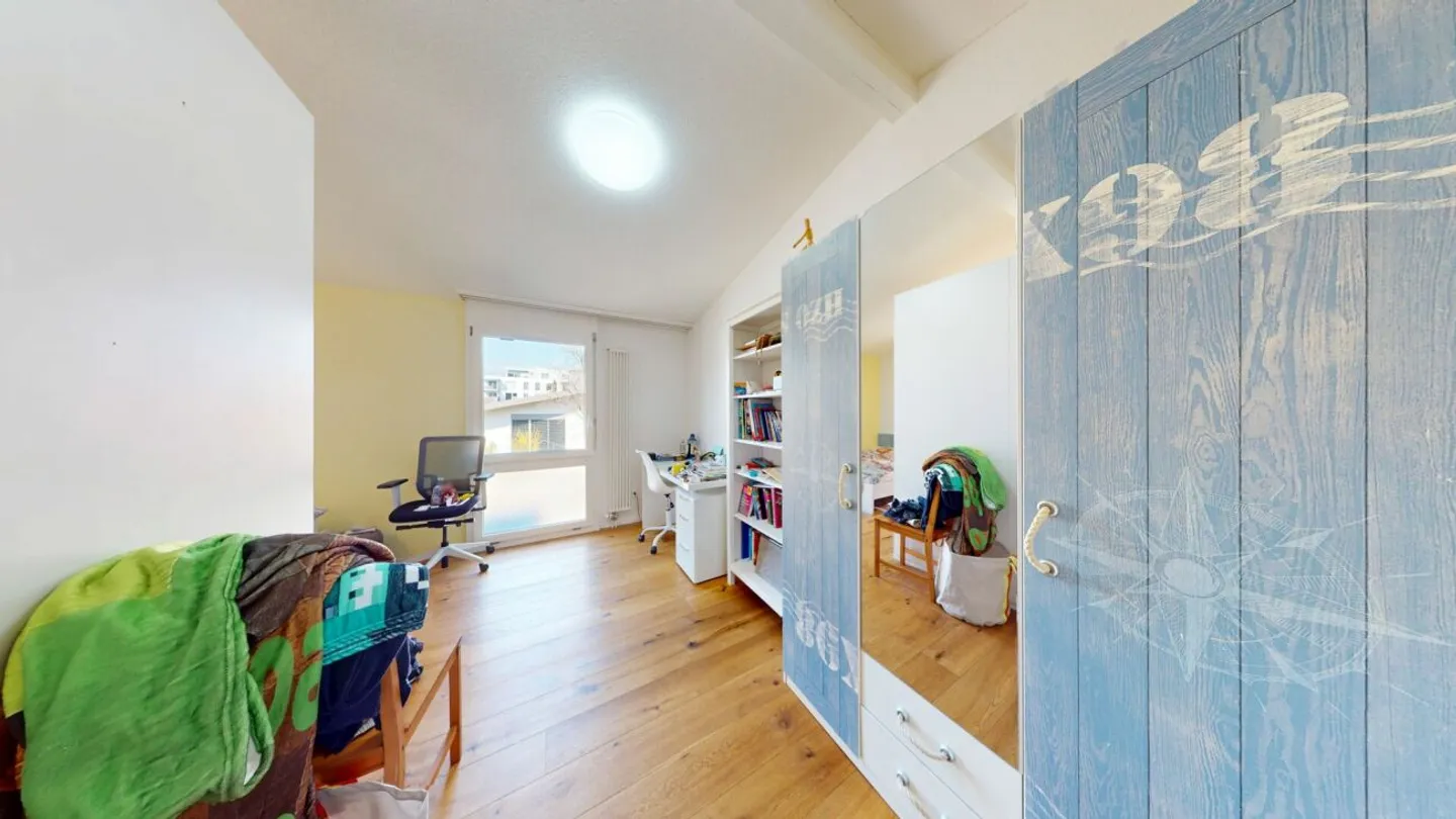 Family Dream in Zofingen - Single Family House with Large Garden and Lots of Potential - Photo 13 of 13