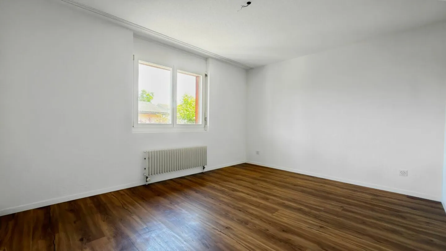 Appartement lumineux et calme avec vue sur les Alpes et salle de lavage/hobby privée - Photo 11 sur 13