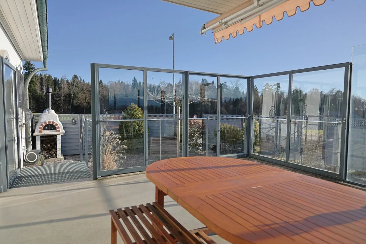 7.5-Room Single-Family House with Dream View - Photo 11 of 13