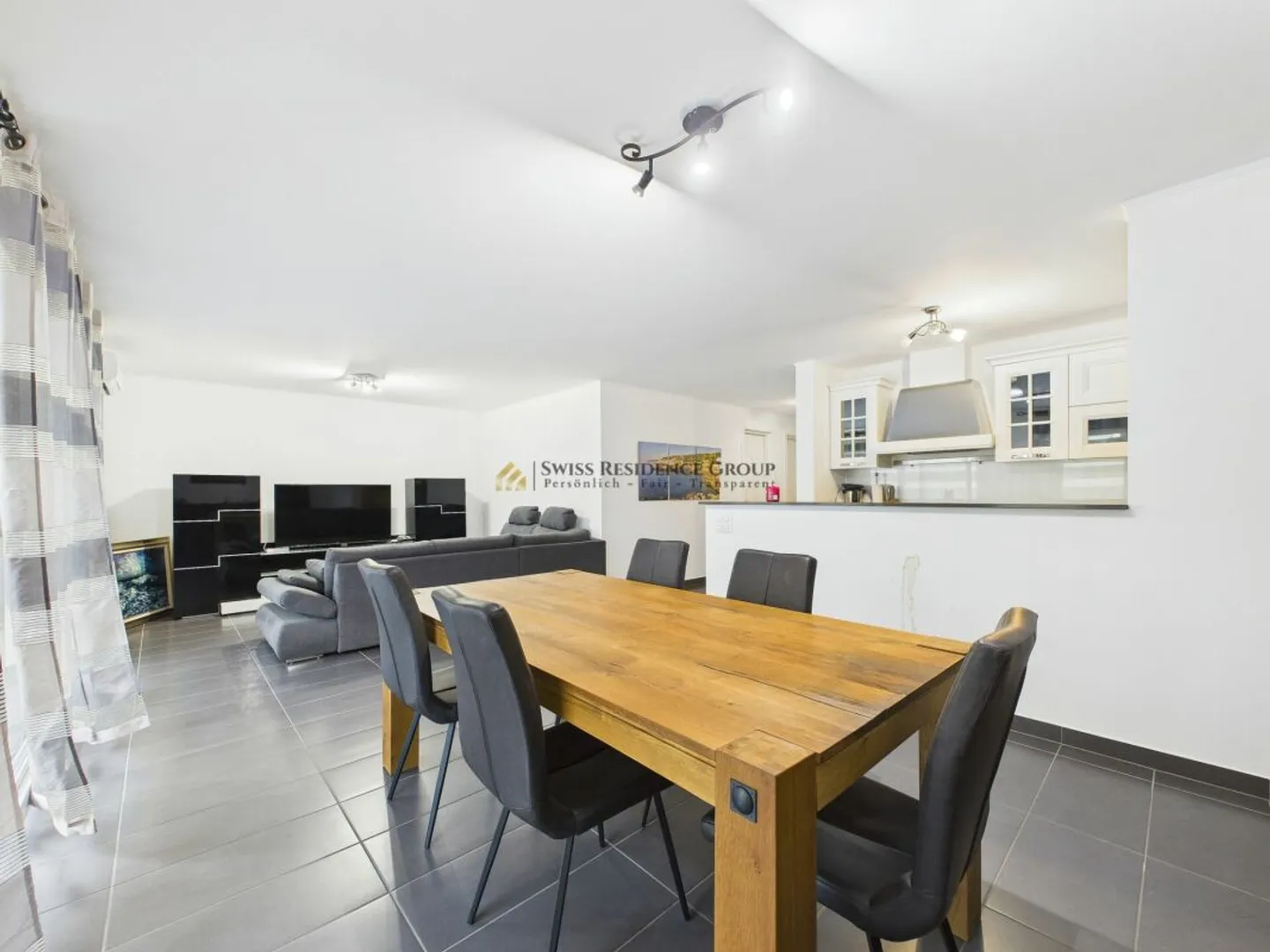 Bright 3.5-room apartment in Stabio - 113 m², 2 bathrooms and strategic location - Photo 8 of 11