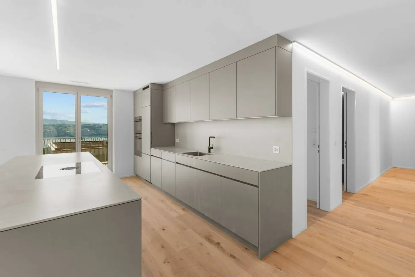 TILIA NOUVEAU | Vivre avec vue sur le lac à 180° - 3.5 pièces avec 111 m2 de surface habitable nette - Prêt à emménager à partir de mi-octobre 2026 - Photo 7 sur 13