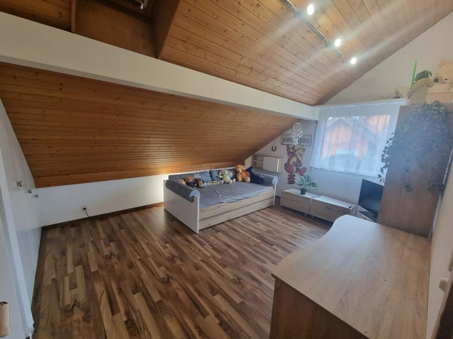 Maison individuelle avec potentiel - Photo 11 sur 13