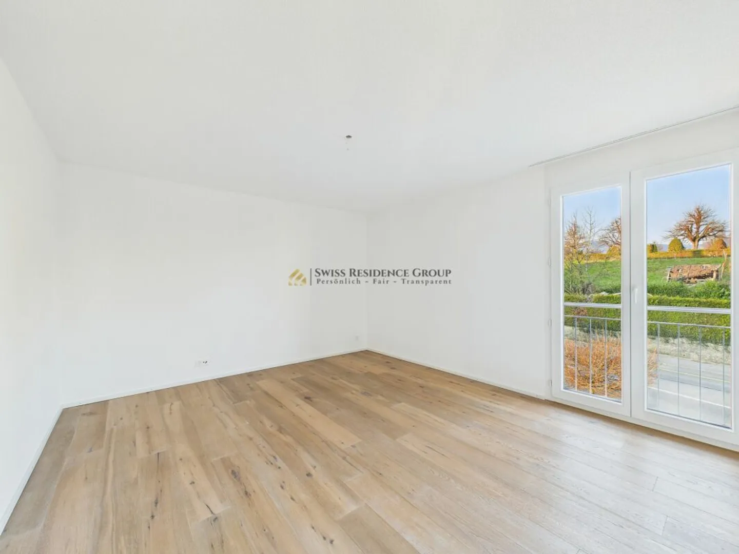 Modern apartment with a view and sunshine - Photo 4 of 12