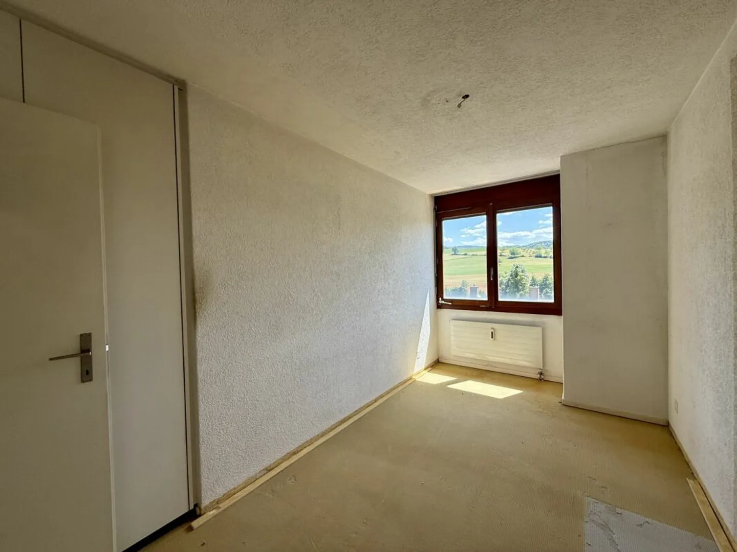 Vue de rêve et grand potentiel : Maison de ville à Magden - Photo 8 sur 13