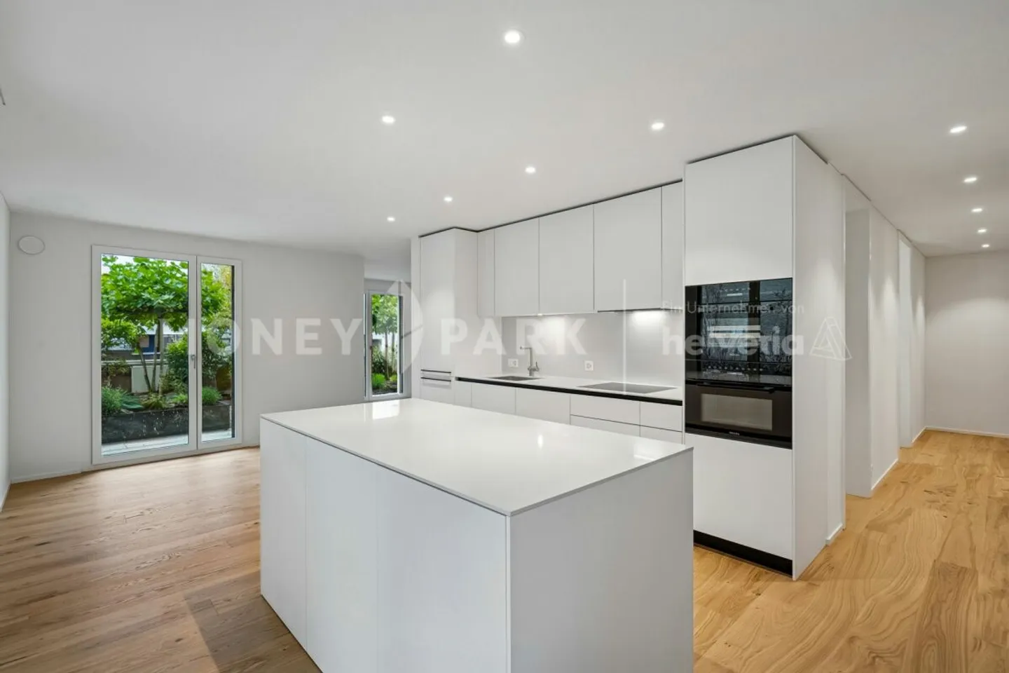 3.5-Room New Apartment: Exclusive Living in the Hirslanden Quarter - Photo 1 of 5