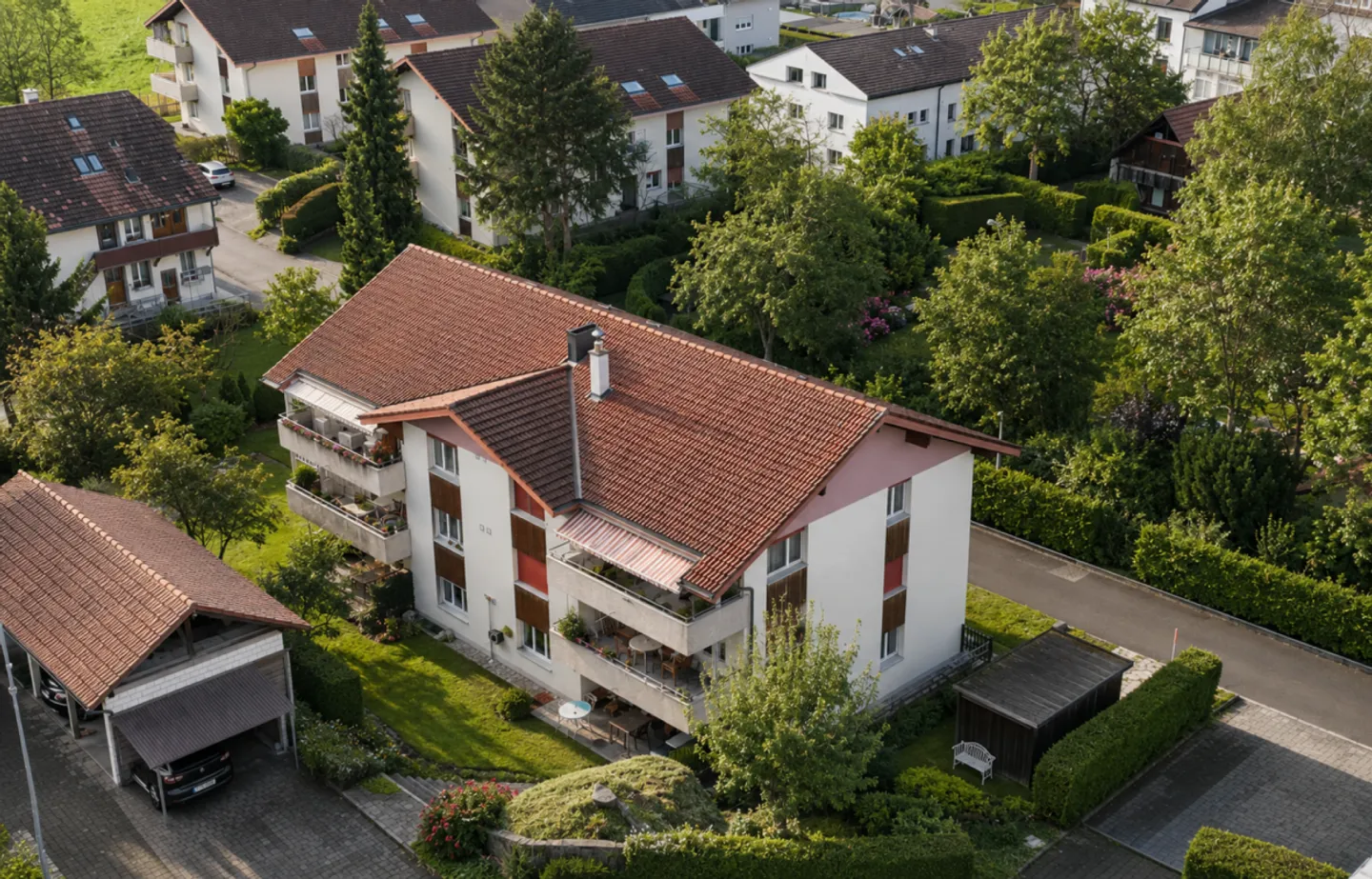 Grande appartement de 4,5 pièces avec galerie supplémentaire - Photo 1 sur 13