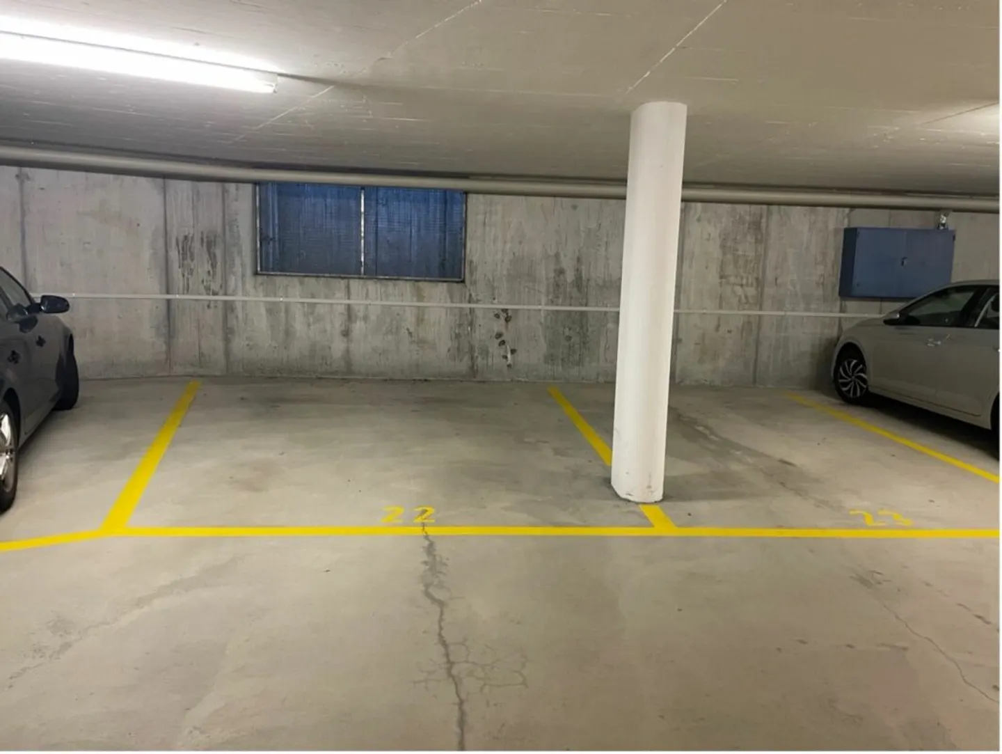 Parkplatz in Tiefgarage - Foto 1 von 3