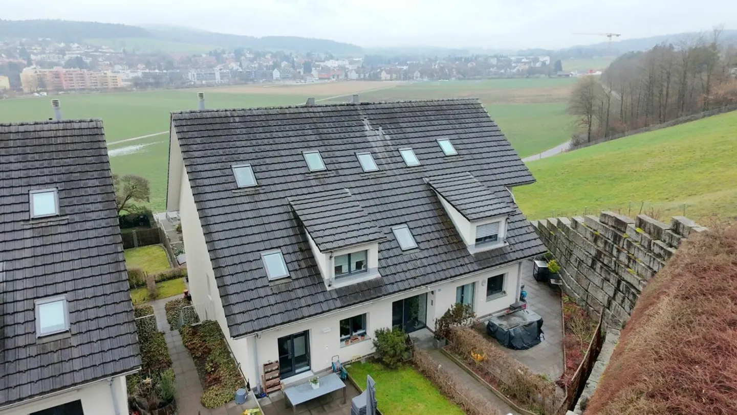 Charmante Maisonette mit Aussicht - Foto 1 von 13