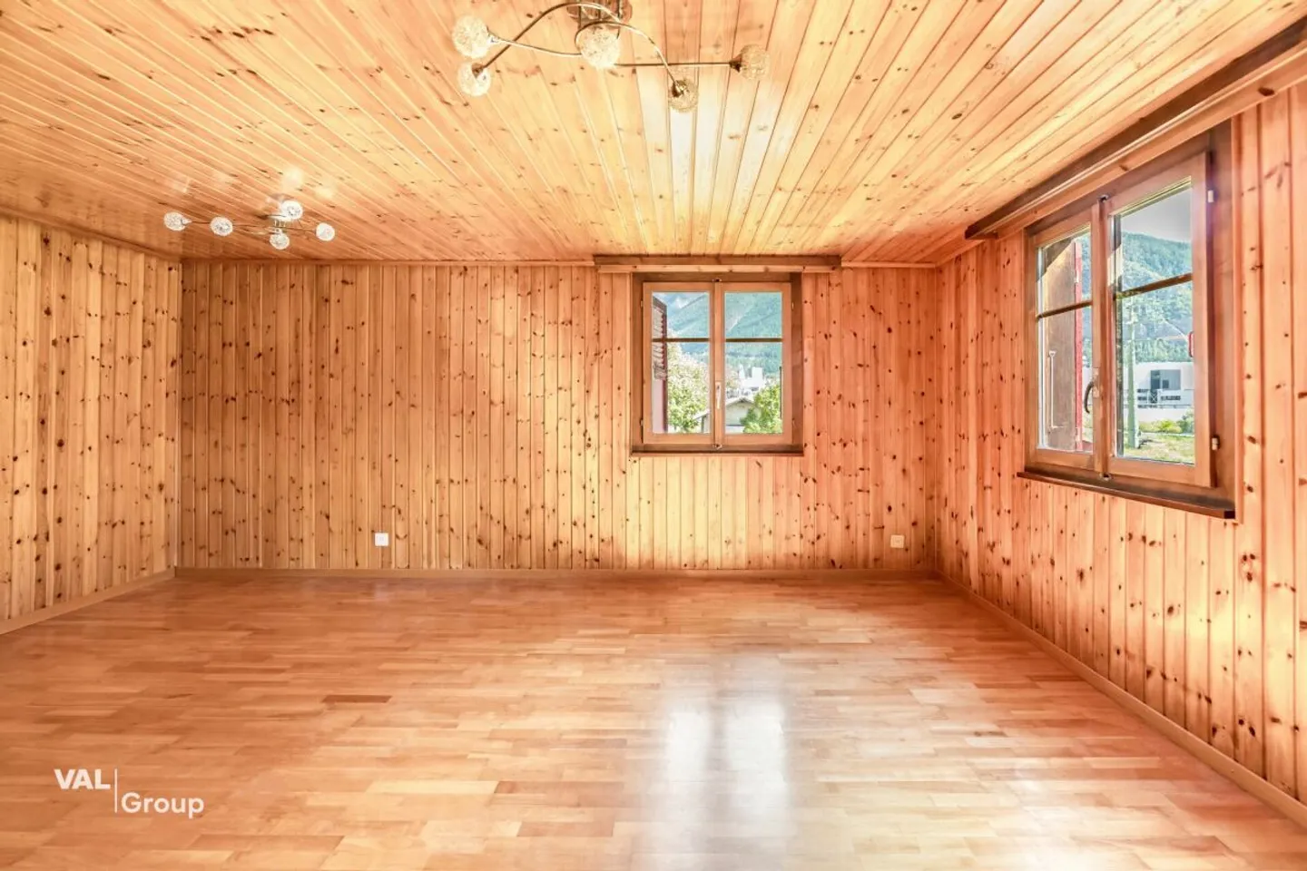Charmantes Haus mit Entwicklungspotenzial - Foto 4 von 13